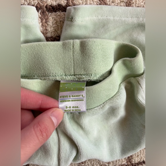 Vintage Steve & Barry’s newborn beginnings velour pants ￼ - Picture 3 of 3